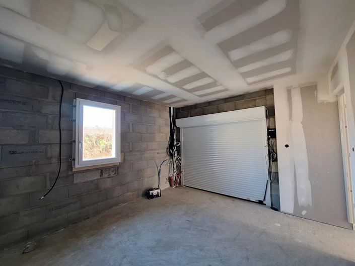 Image No.9-3 Bed House for sale