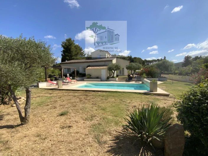 Image No.1-5 Bed House for sale