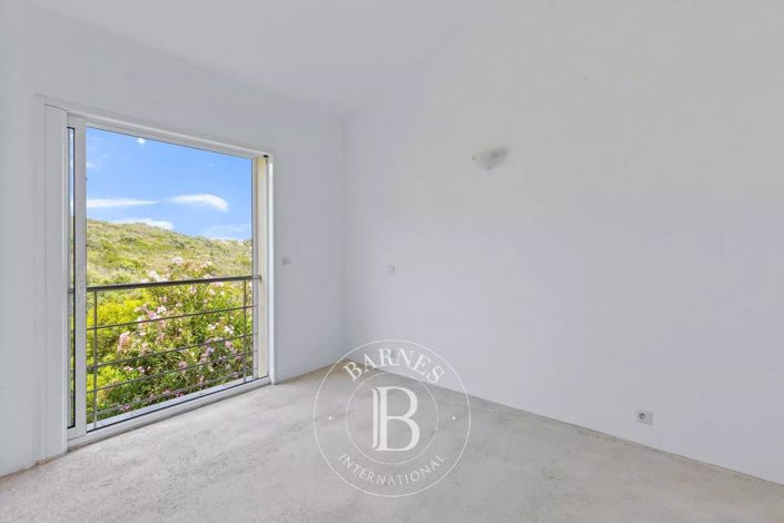 Image No.12-House for sale