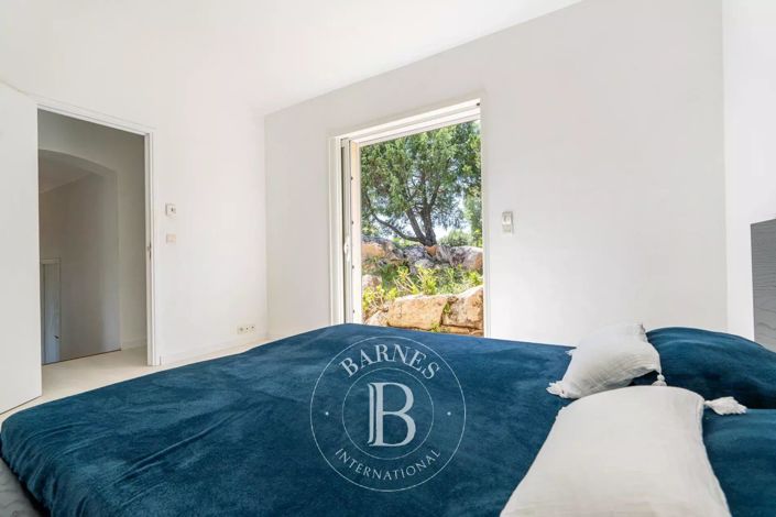 Image No.17-House for sale