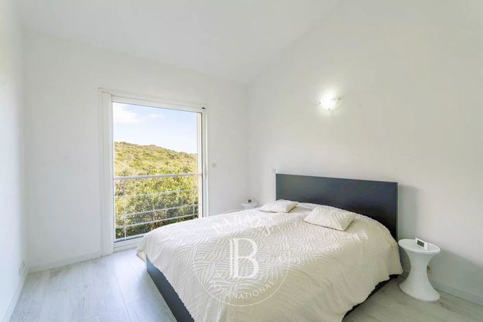 Image No.19-House for sale