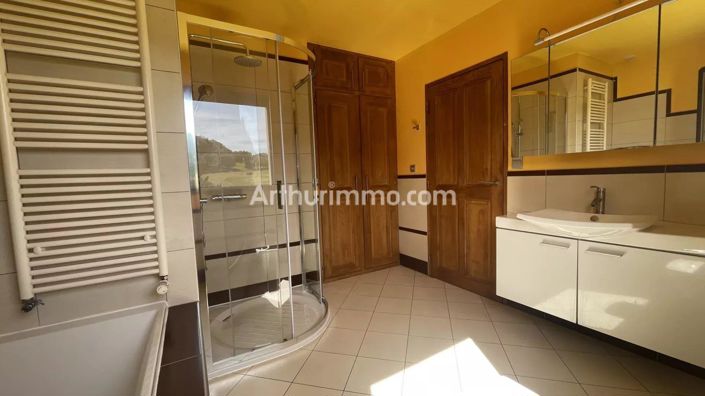 Image No.11-Maison de 4 chambres à vendre à Rotalier