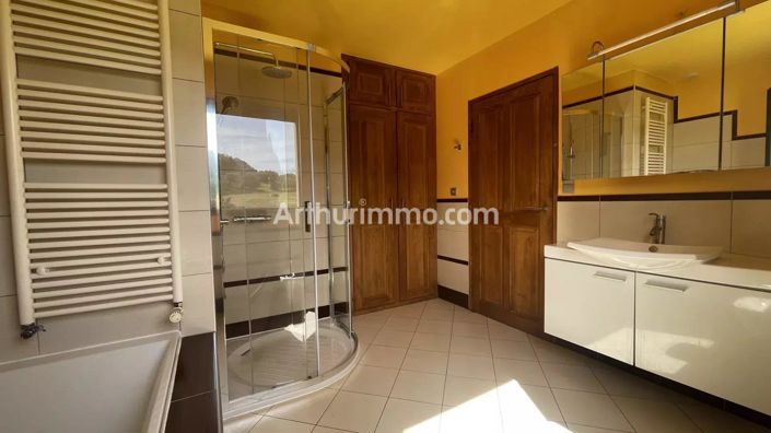 Image No.36-Maison de 4 chambres à vendre à Rotalier