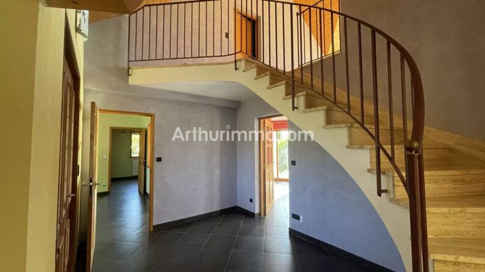 Image No.5-Maison de 4 chambres à vendre à Rotalier