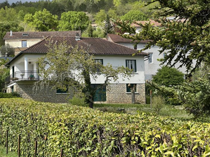 Image No.5-4 Bed House for sale