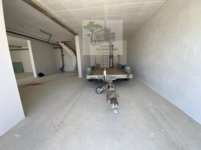 Image No.3-3 Bed House for sale