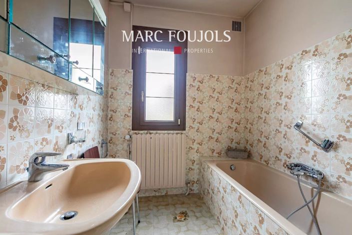 Image No.10-4 Bed House for sale