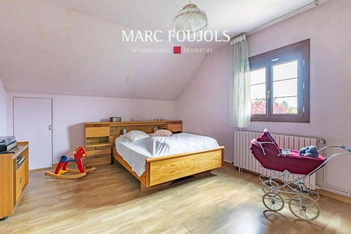 Image No.8-4 Bed House for sale