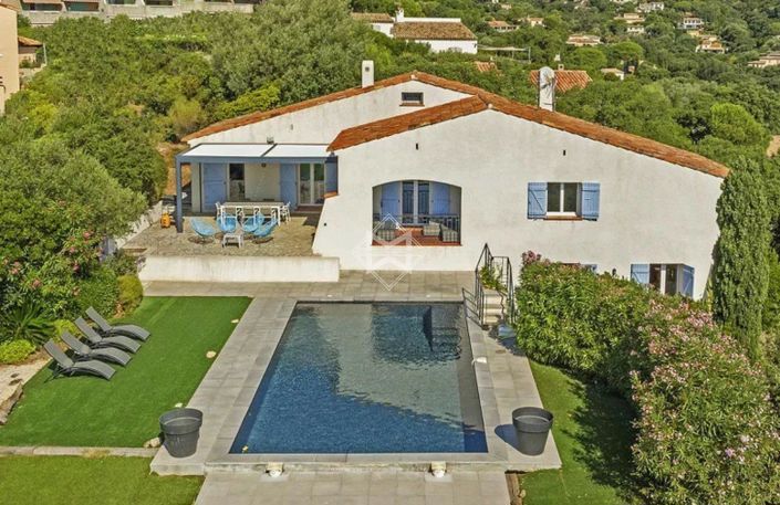 Image No.2-Maison de 4 chambres à vendre à Cavalaire-sur-Mer