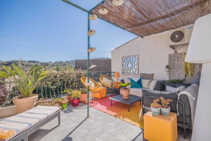 Image No.11-6 Bed House for sale