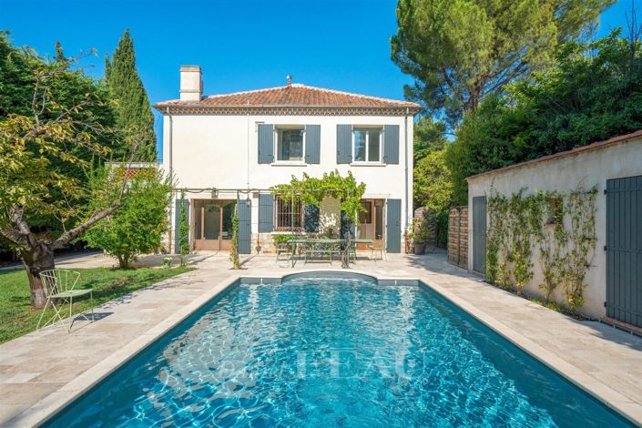 Image No.1-5 Bed House for sale