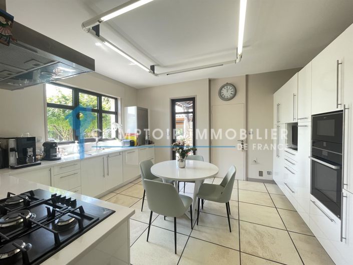 Image No.9-Maison de 8 chambres à vendre à Annonay