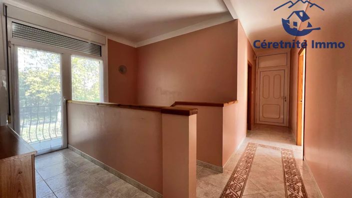 Image No.12-4 Bed House for sale