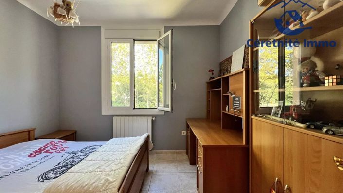 Image No.15-4 Bed House for sale