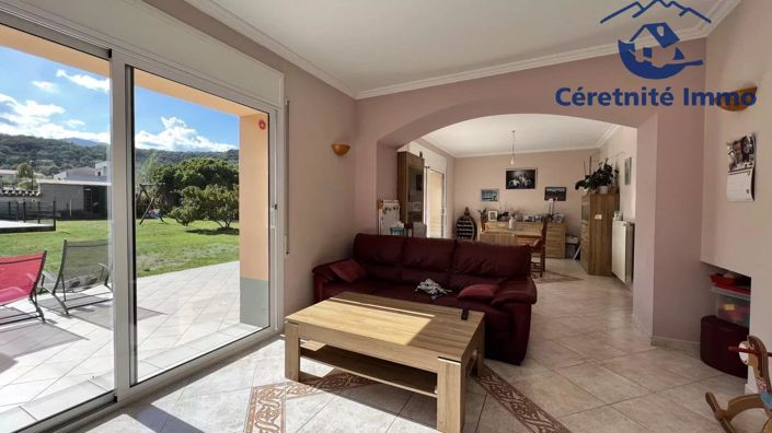 Image No.3-Maison de 4 chambres à vendre à Céret