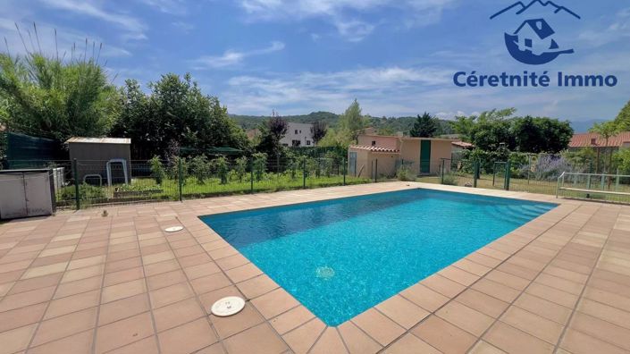 Image No.8-4 Bed House for sale