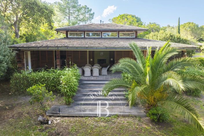 Image No.17-House for sale