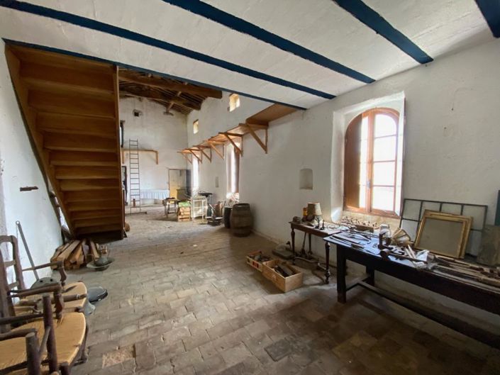 Image No.20-8 Bed House for sale