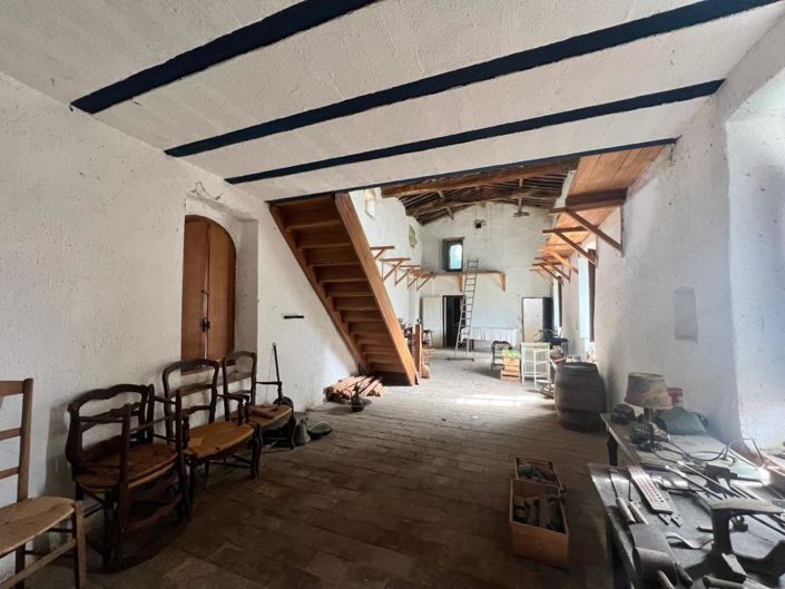 Image No.26-8 Bed House for sale