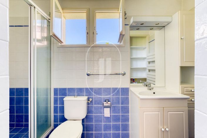 Image No.10-Maison de 6 chambres à vendre à Fréjus