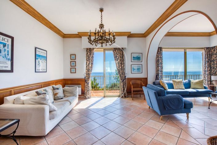 Image No.3-Maison de 6 chambres à vendre à Fréjus