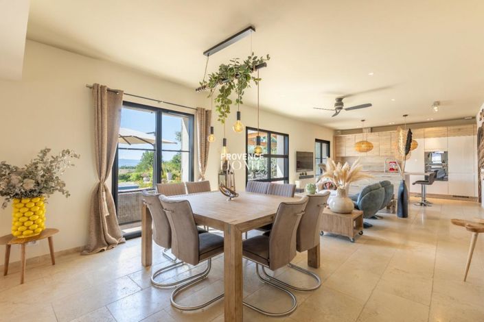 Image No.14-4 Bed House for sale