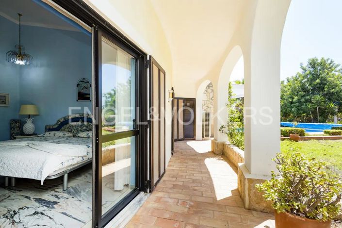 Image No.26-3 Bed House for sale
