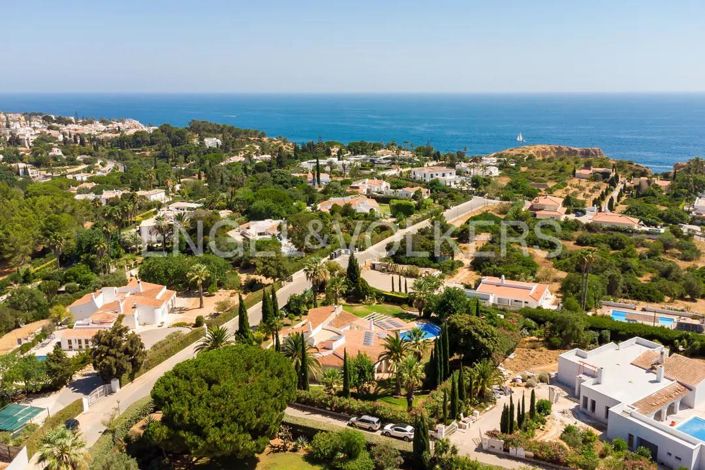 Image No.3-3 Bed House for sale