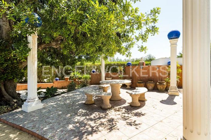 Image No.40-3 Bed House for sale