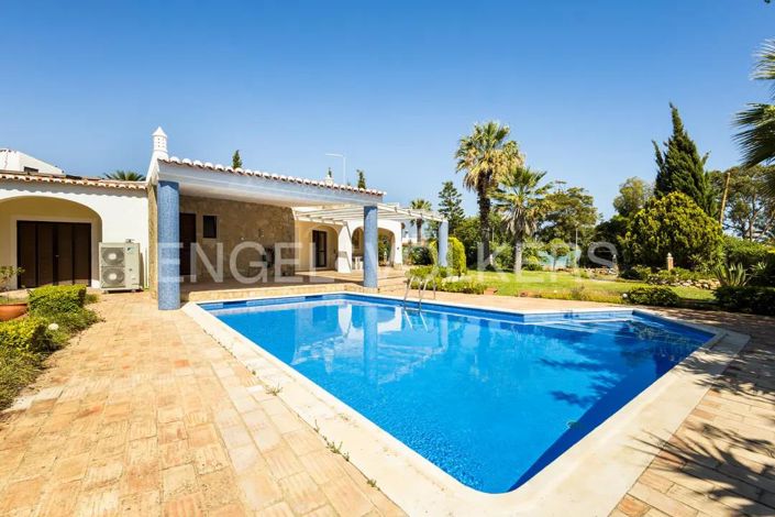 Image No.9-3 Bed House for sale