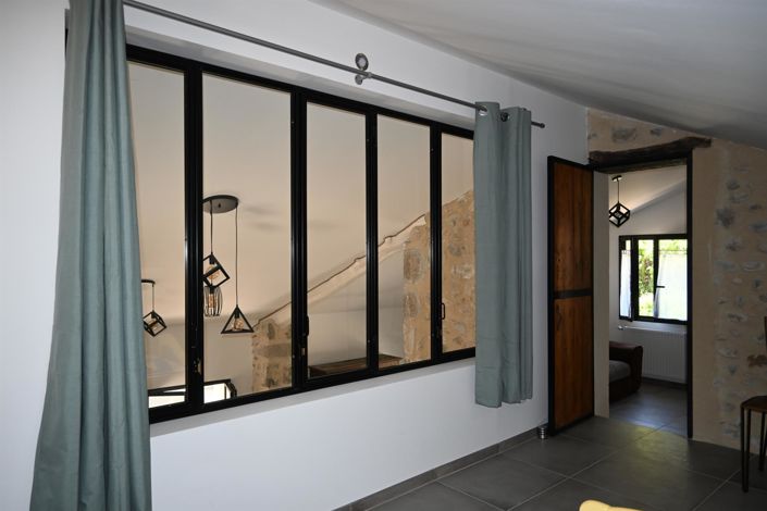 Image No.25-4 Bed House for sale