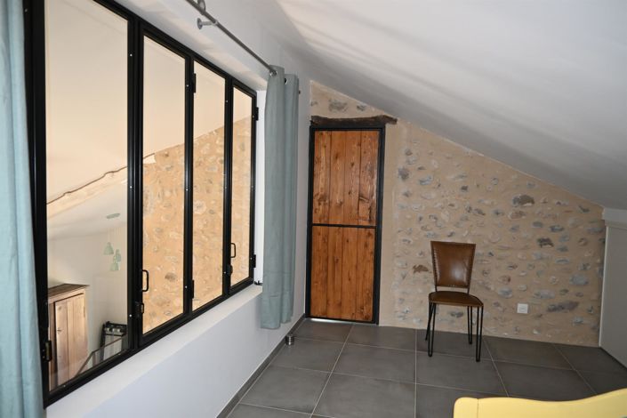 Image No.27-4 Bed House for sale