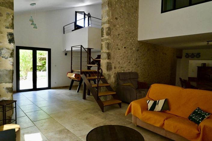 Image No.35-4 Bed House for sale