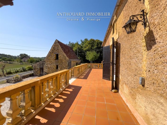 Image No.16-3 Bed House for sale