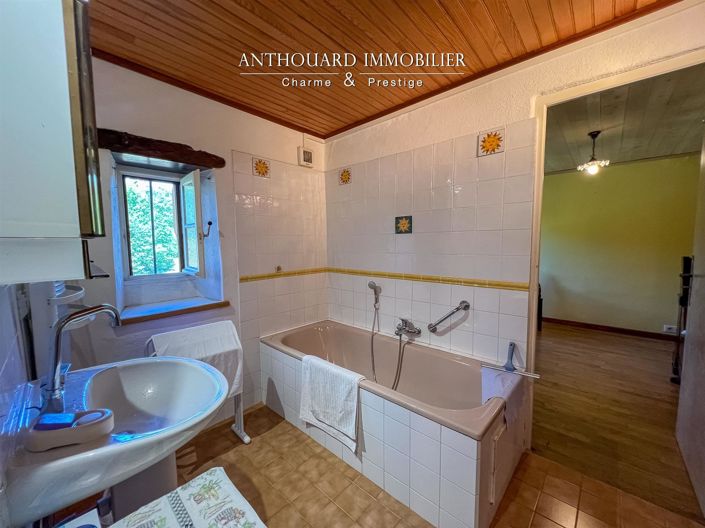 Image No.40-3 Bed House for sale