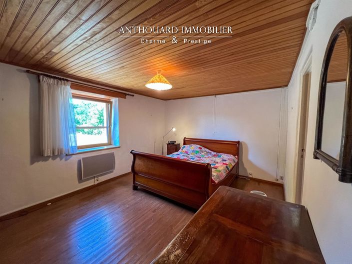 Image No.42-3 Bed House for sale