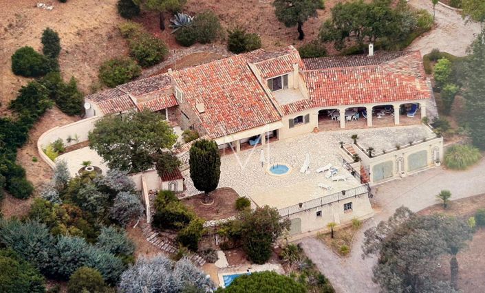 Image No.10-8 Bed House for sale