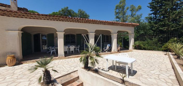 Image No.13-8 Bed House for sale