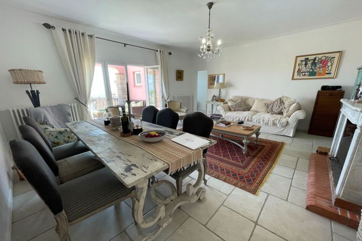 Image No.3-3 Bed House for sale