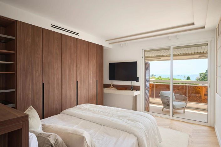 Image No.8-4 Bed Apartment for sale