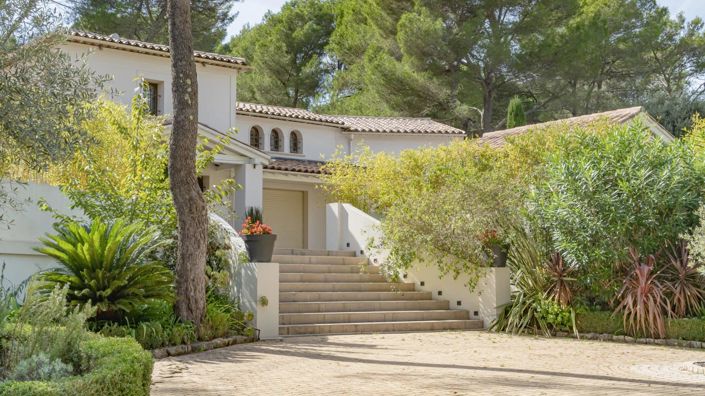 Image No.5-7 Bed House for sale