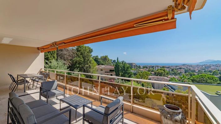 Image No.3-3 Bed Apartment for sale