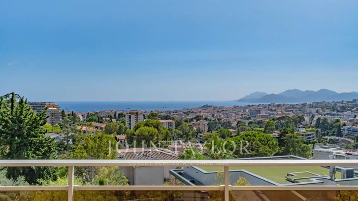 Image No.5-3 Bed Apartment for sale