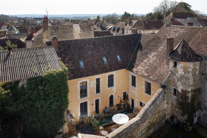 Image No.2-5 Bed House for sale