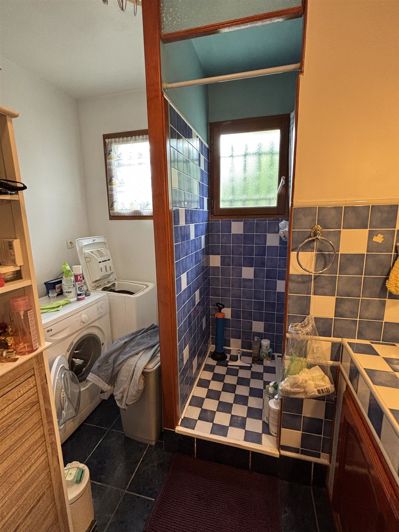 Image No.15-1 Bed House for sale