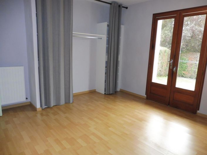 Image No.14-3 Bed House for sale