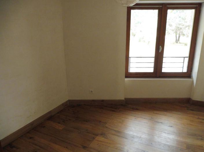 Image No.24-3 Bed House for sale