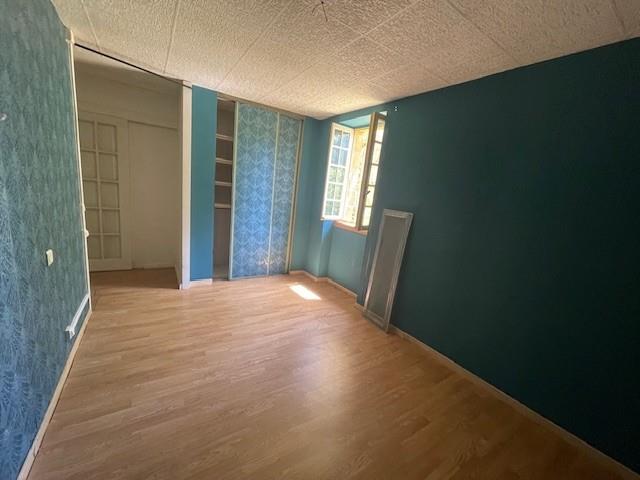 Image No.10-2 Bed House for sale