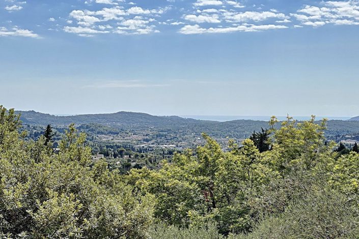 Image No.14-6 Bed House for sale