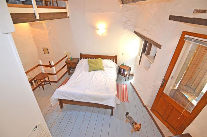 Image No.13-1 Bed House for sale